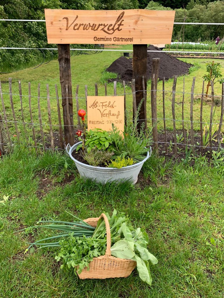 unser Haupteingang